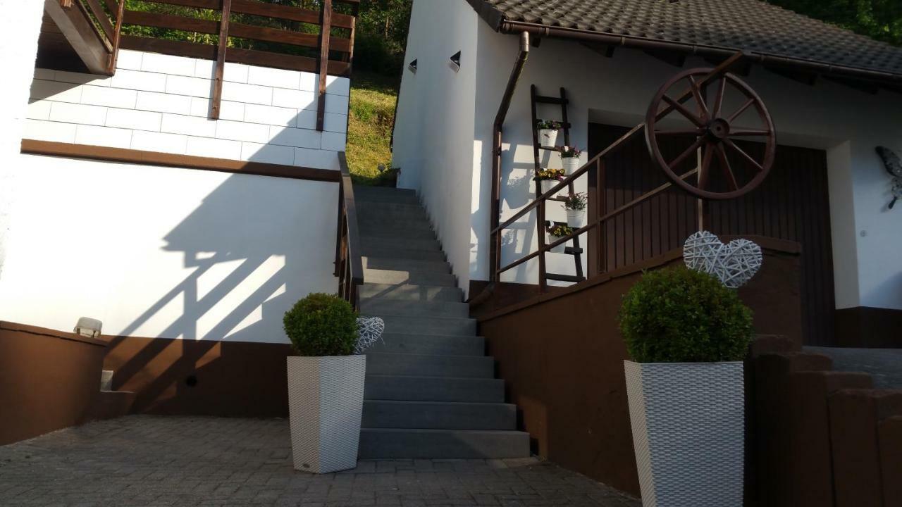 Haus Madle Lägenhet Cochem Exteriör bild